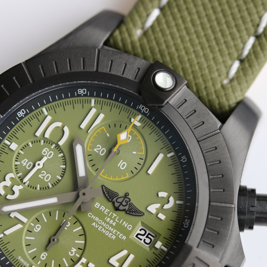 AVENGER 45MM CHRONOGRAPH NIGHT MISSION KHAKI
