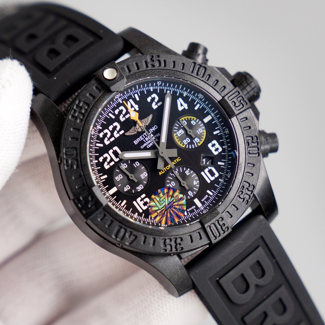 AVENGER HURRICANE 45 CHRONOGRAPH BLACK DIAL