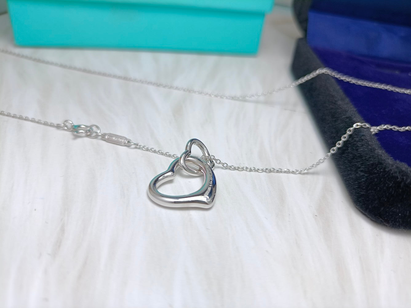 DOUBLE HEART SILVER NECKLACE