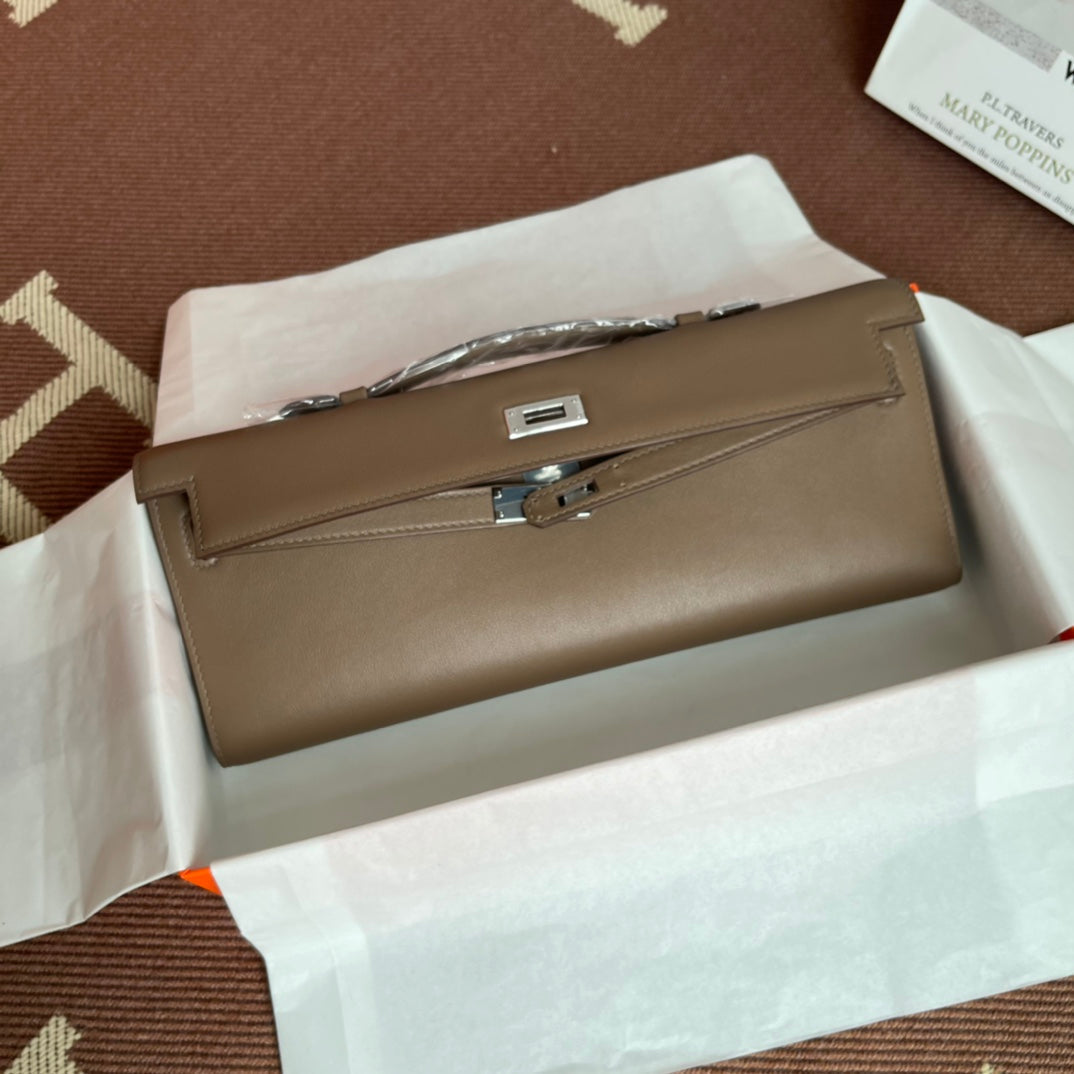 HM Kelly Cut 31cm Brown Swift Leather Shw
