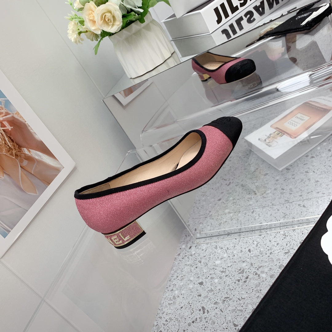 Chanel 2026 Pumps 30mm Glitter Fabric 162123