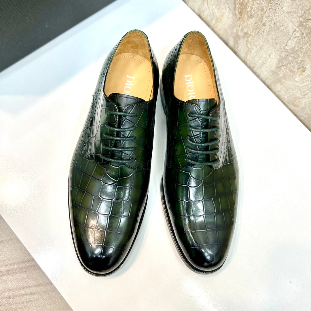CD CROCODILE MOTIF BASIC OXFORD JUNIPER CALFSKIN