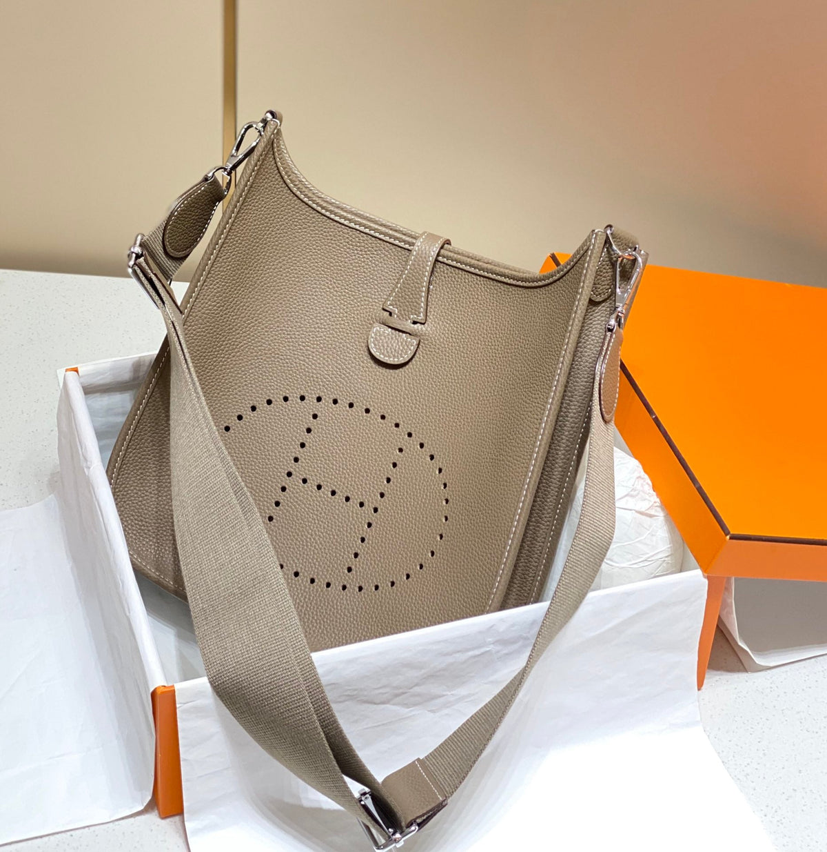 Hermes Evelyne