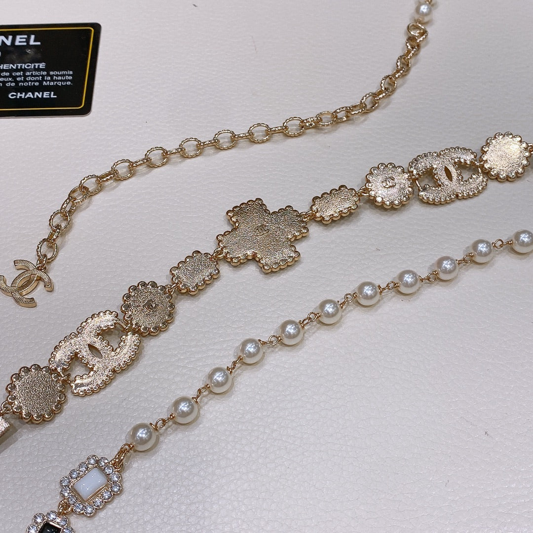 Chanel 2026 Pearls Crystals Chain Belt 206280
