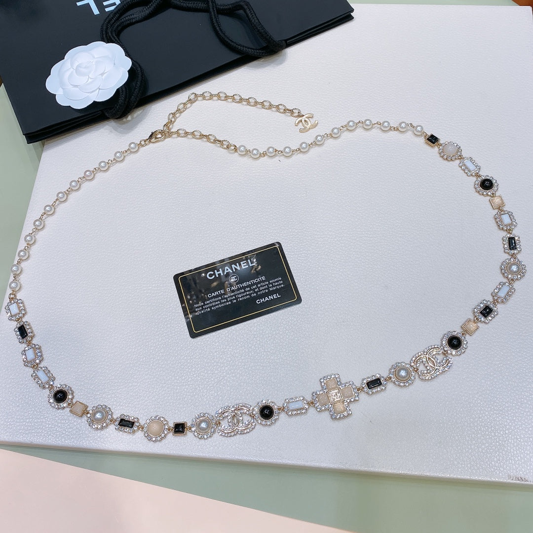Chanel 2026 Pearls Crystals Chain Belt 206280