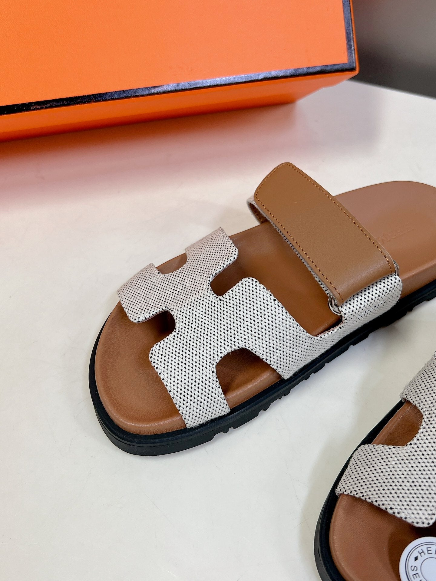 Hermes 2026 Chypre Sandal Canvas Sheepskin 777934