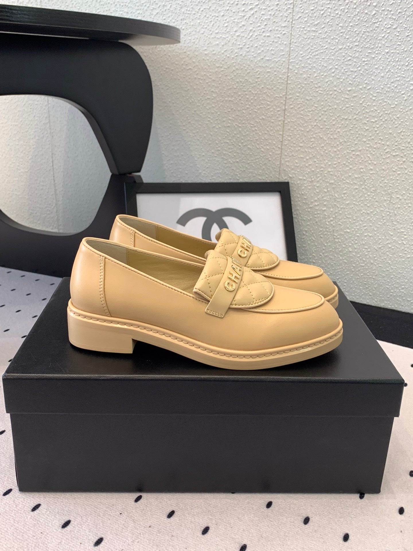 CC Moccasins In Beige Cowhide 147017