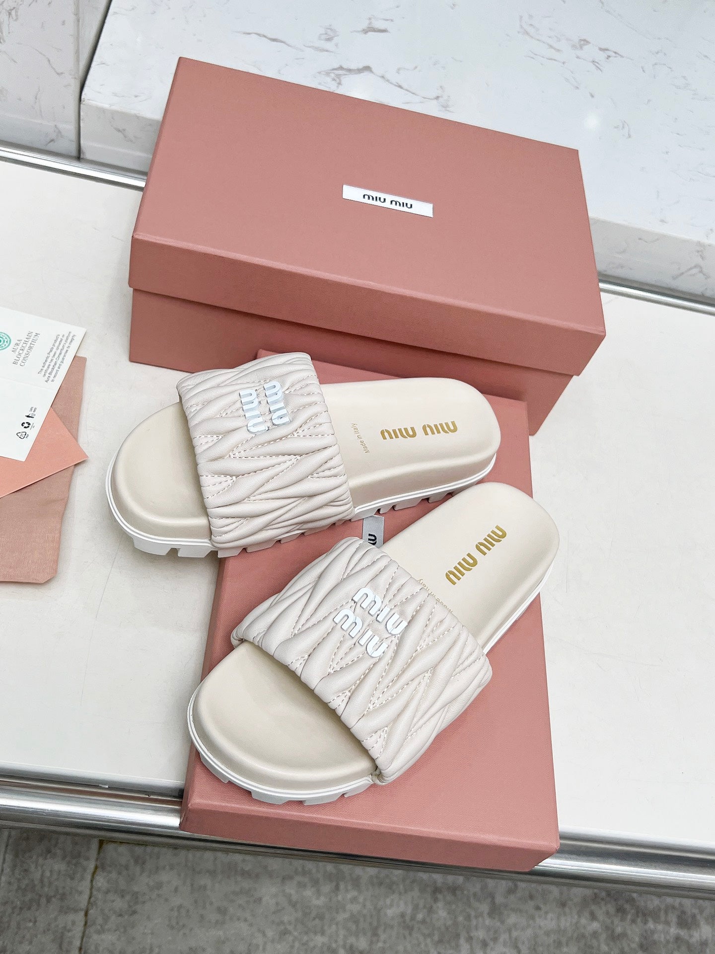 Miumiu 2026 Embroidered Slipper Sheepskin 935601