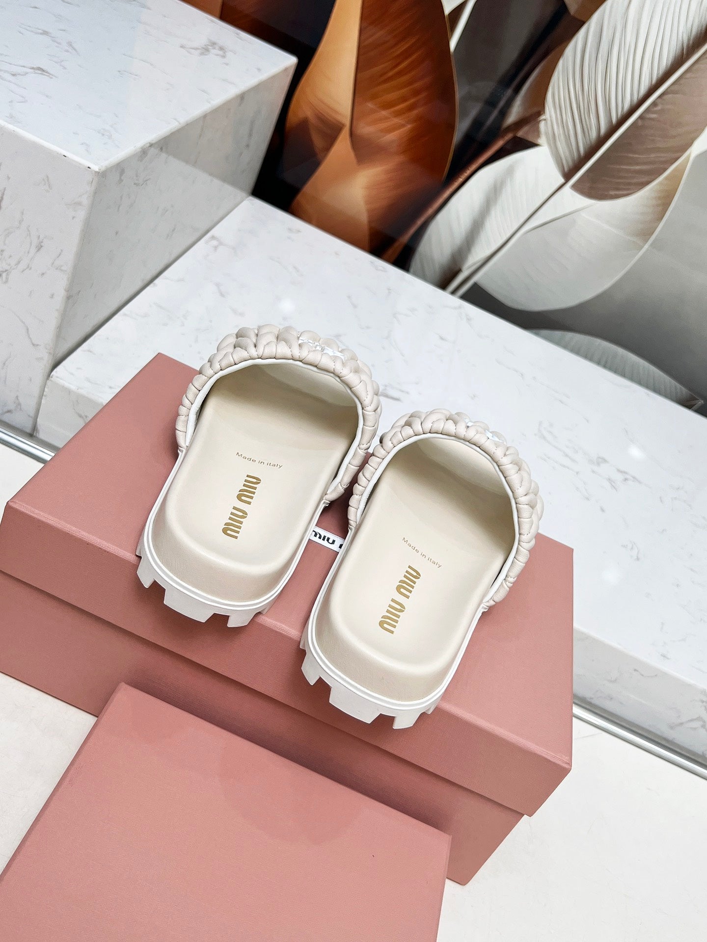 Miumiu 2026 Embroidered Slipper Sheepskin 935601