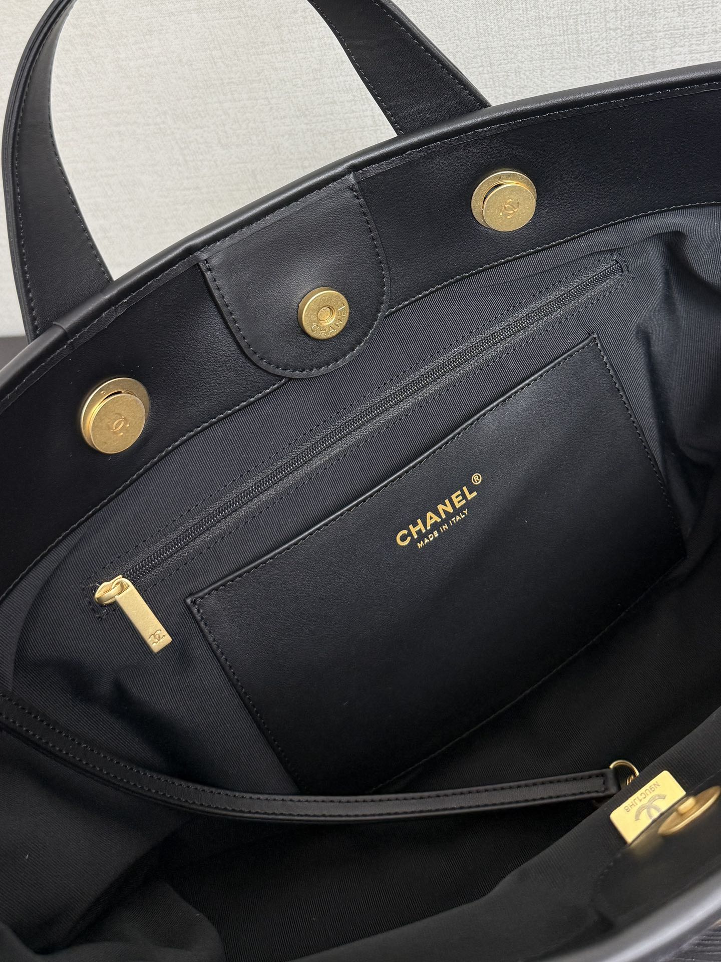 Chanel 2026 Tote Bag 44cm Black Quilted Denim Leather