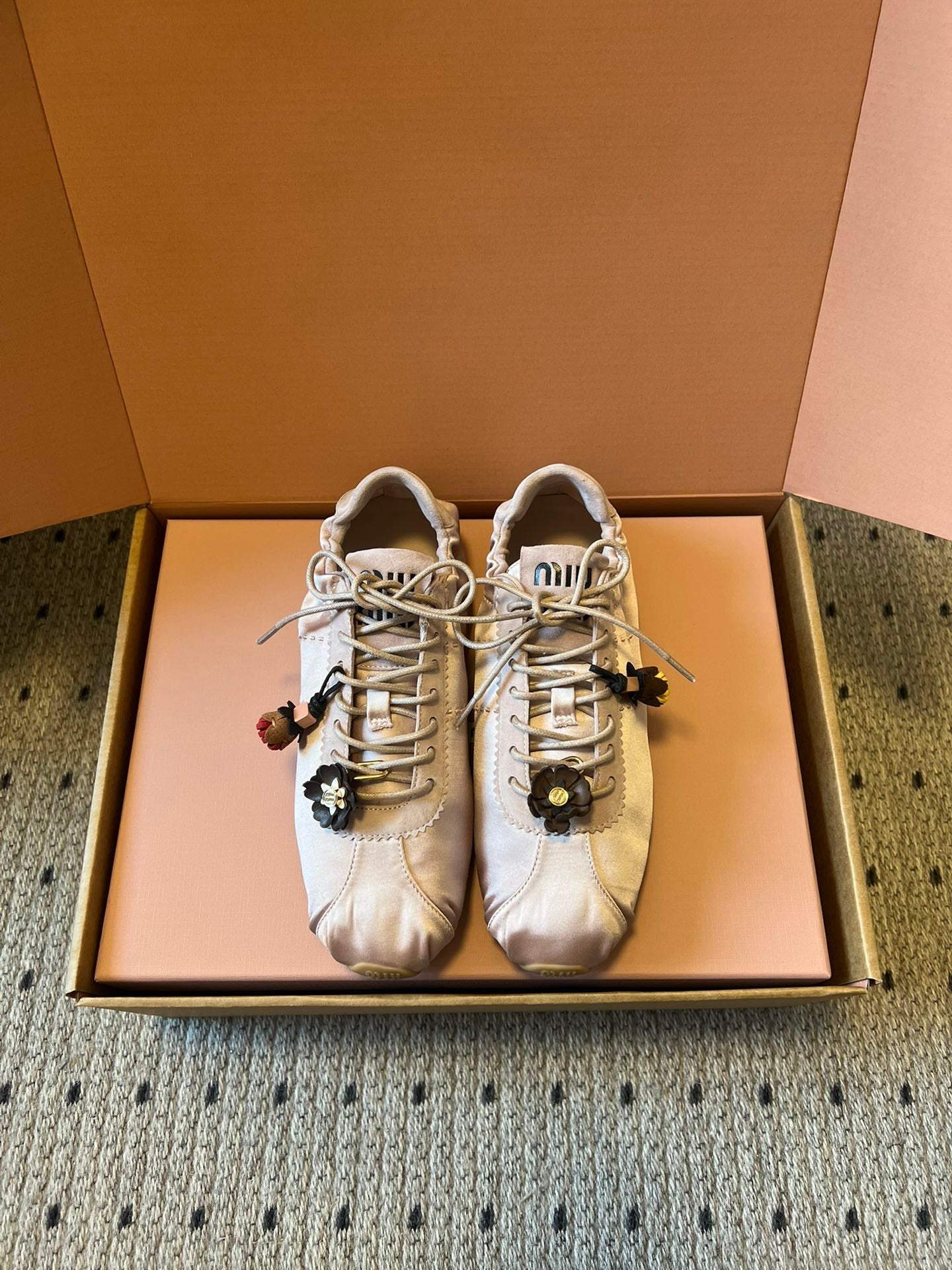 Miu Miu 2026  Plume Sneaker With Floral Charm Pink Satin 621345