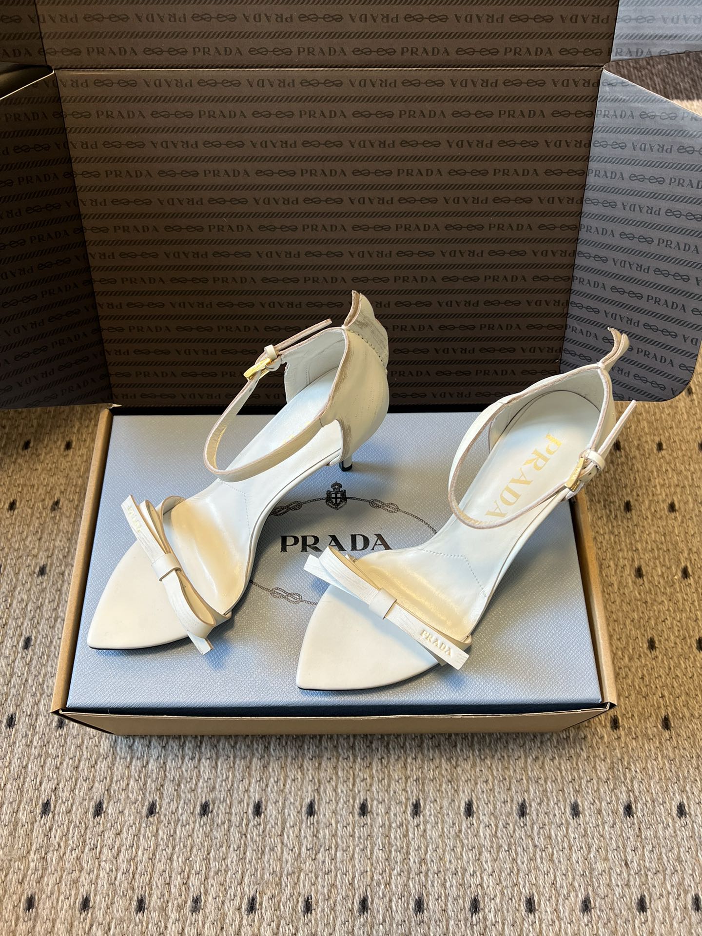 PRA 26S High-Heeled Sandals 75 White Cowhide 627442