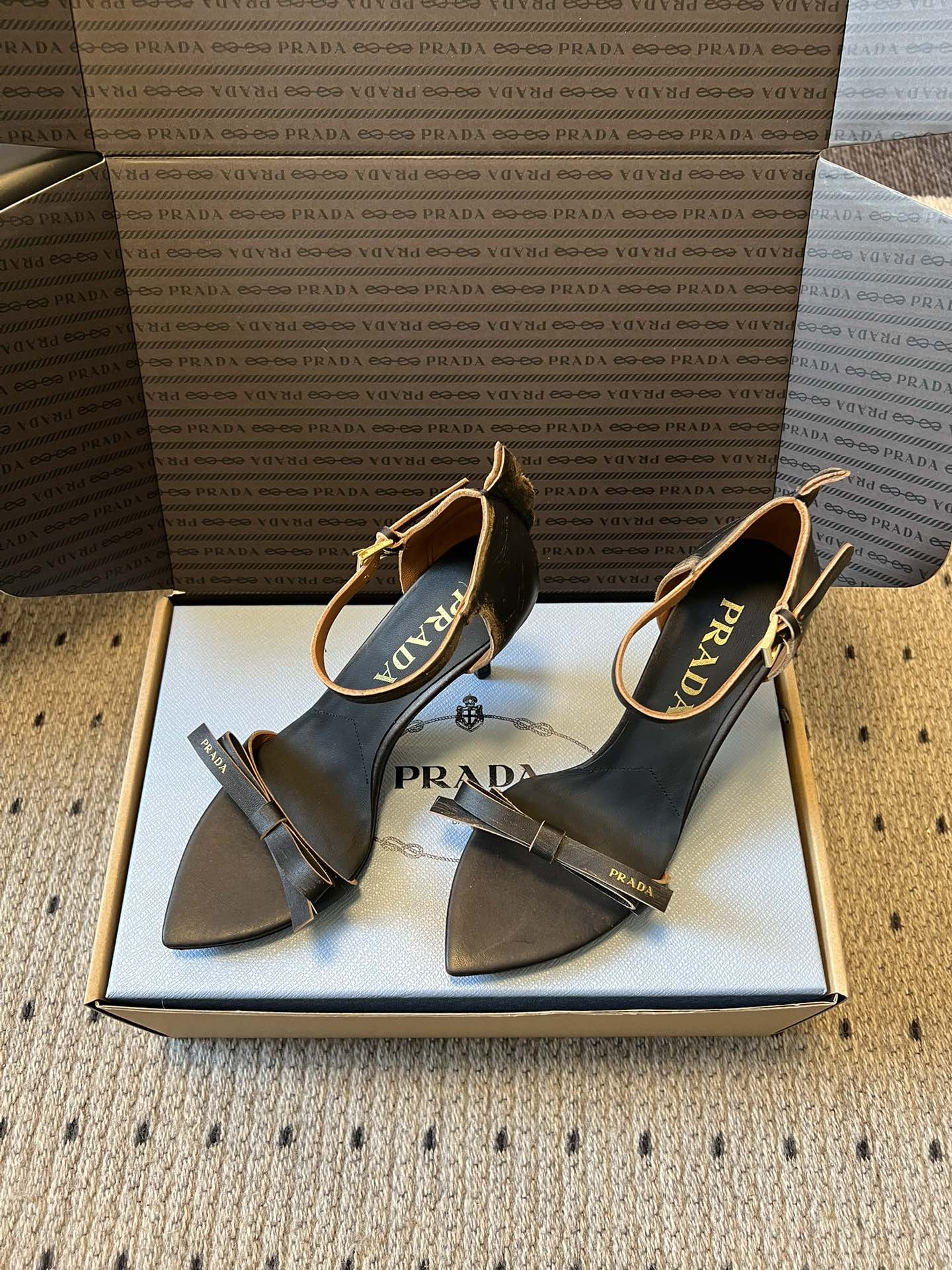 PRA 26S High-Heeled Sandals 75 Black Brown Cowhide 627444