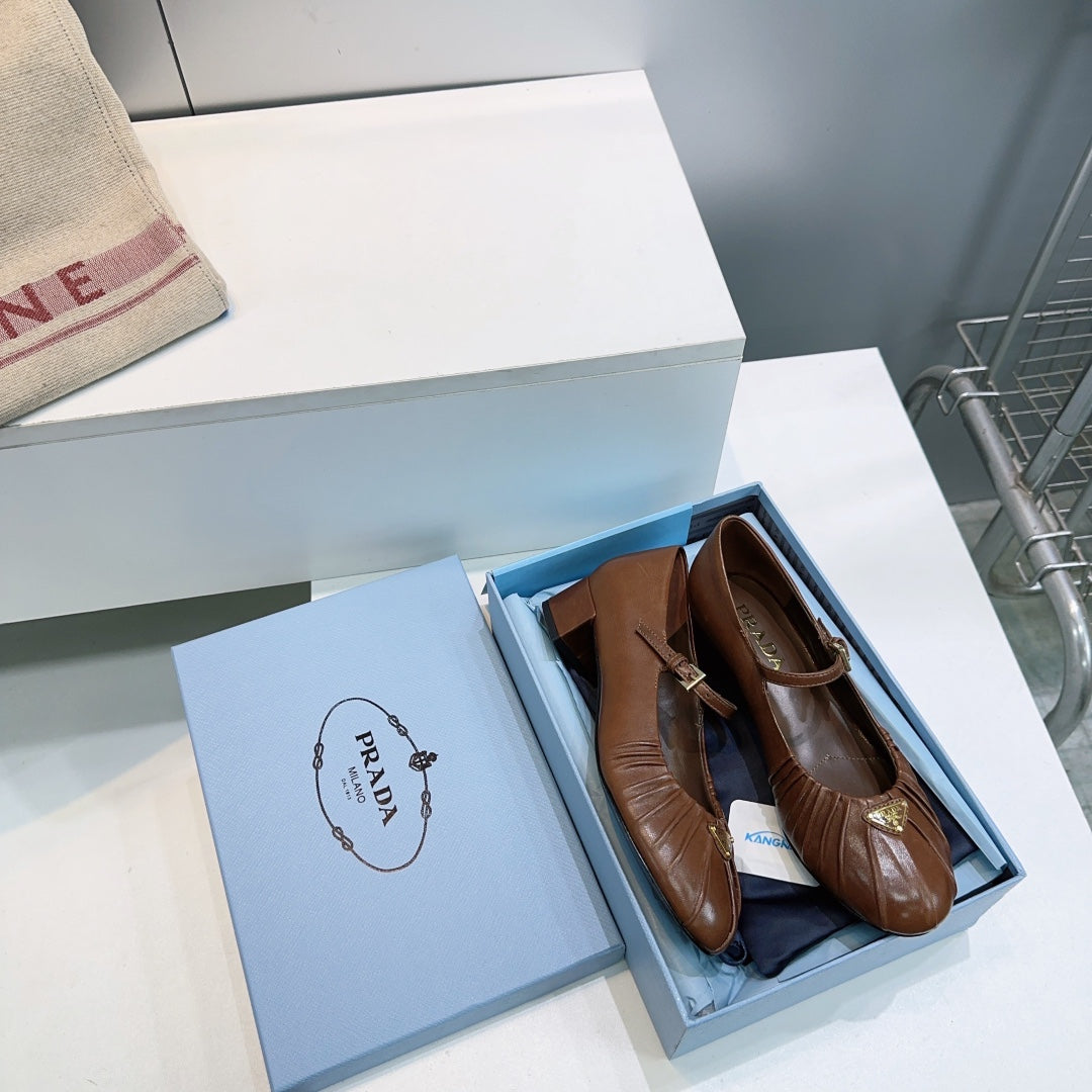 PRA 26S Mary Jane Chunky Heel Brown Sheepskin 628707