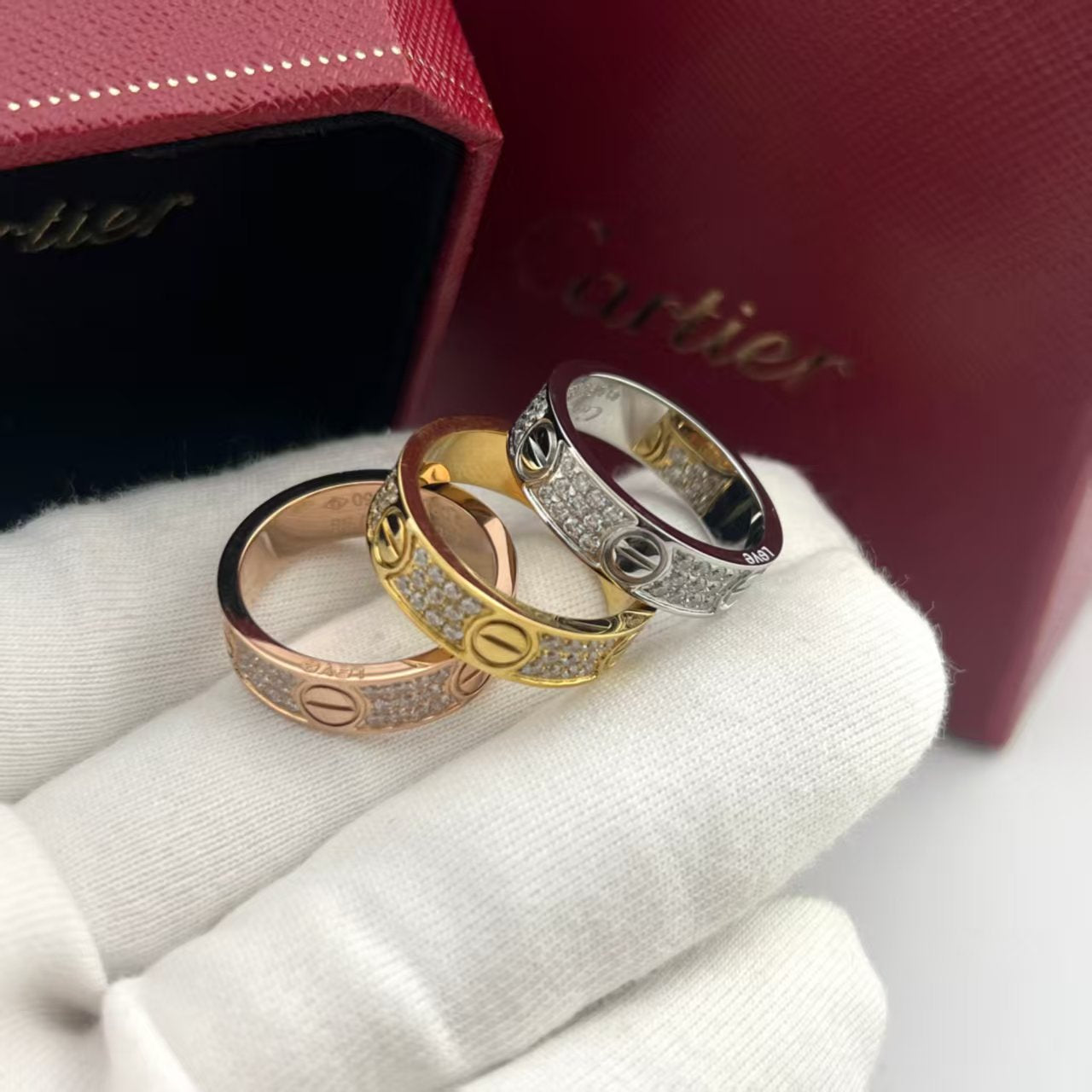 LOVE RING 3.6MM DIAMOND PAVED