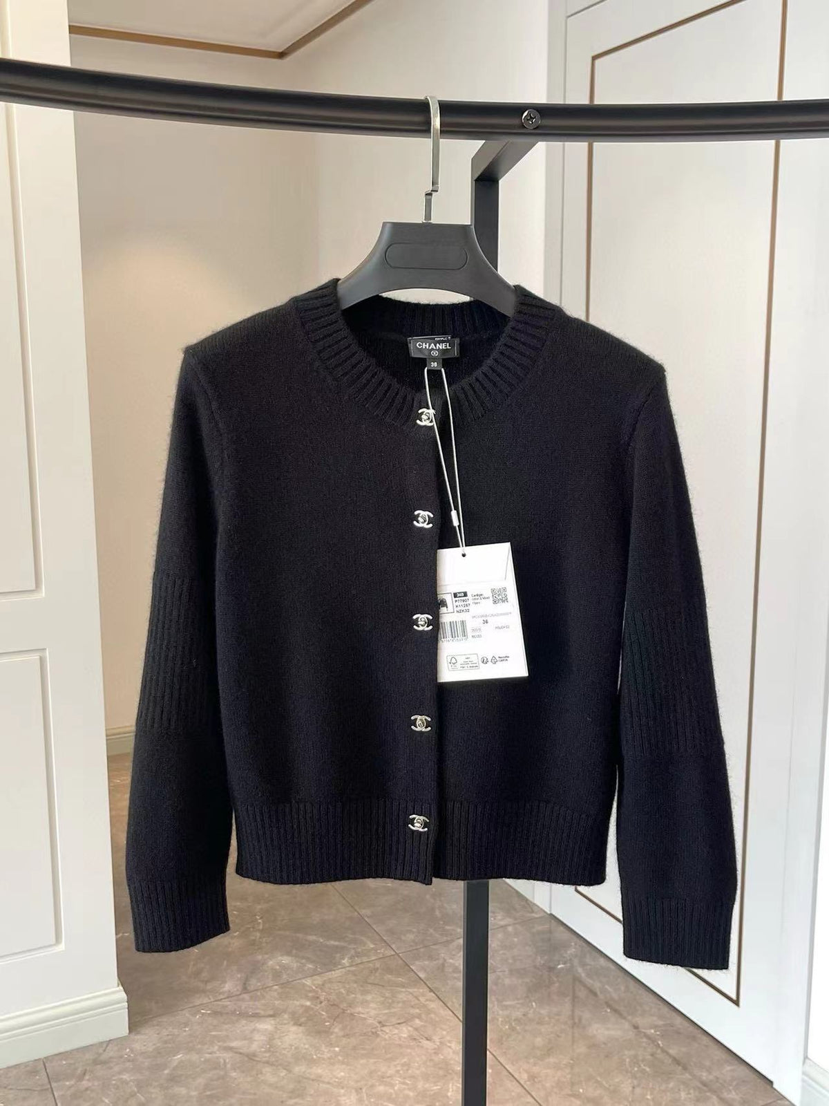 Chanel Sweater Cashmere 280185