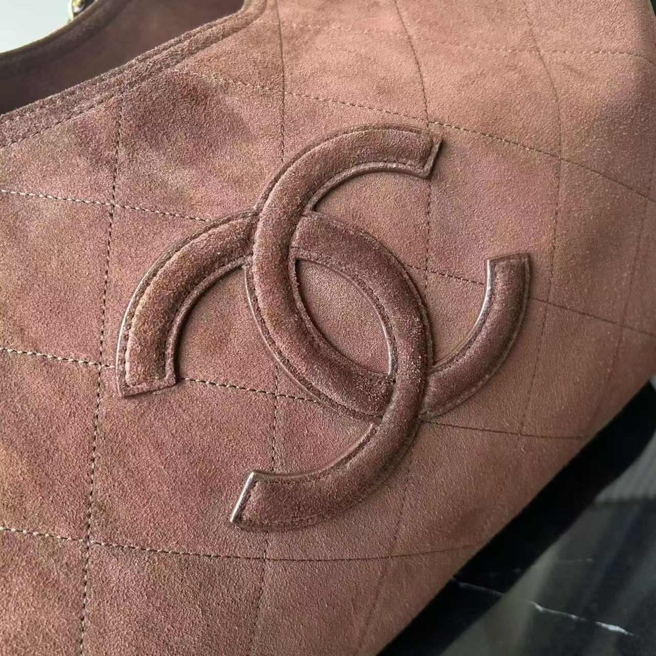 Chanel 2026 Quilted Neo Cabas Shopping Tote Bag 38cm Dark Brown Suede