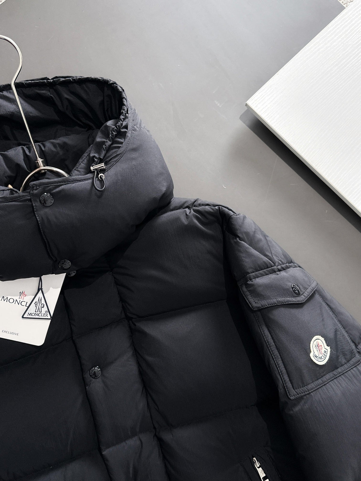 Moncler 2026 Hanoverian Long Down Jacket In Black