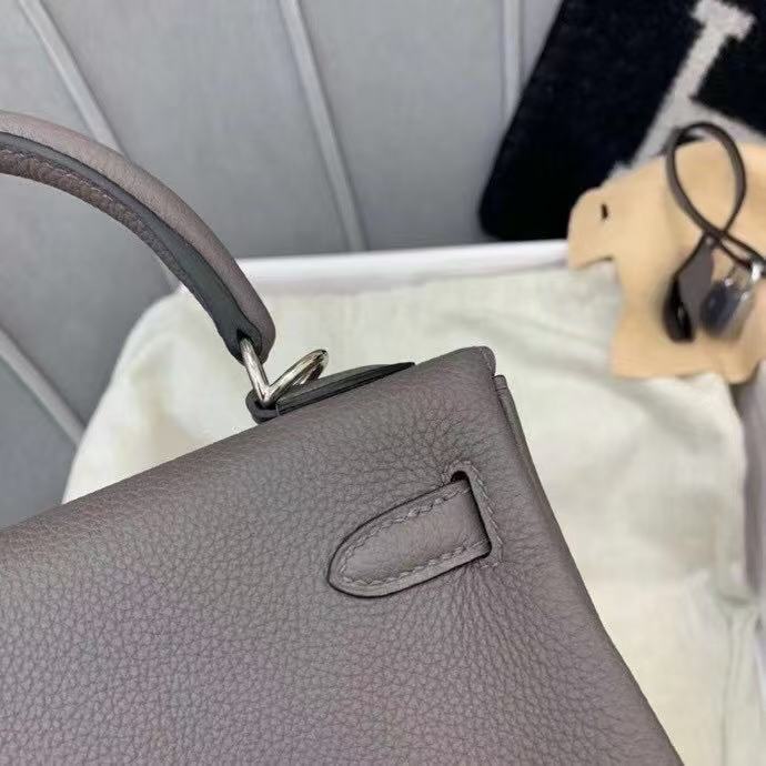 HM KELLY 28CM ETAIN TOGO SILVER HARDWARE