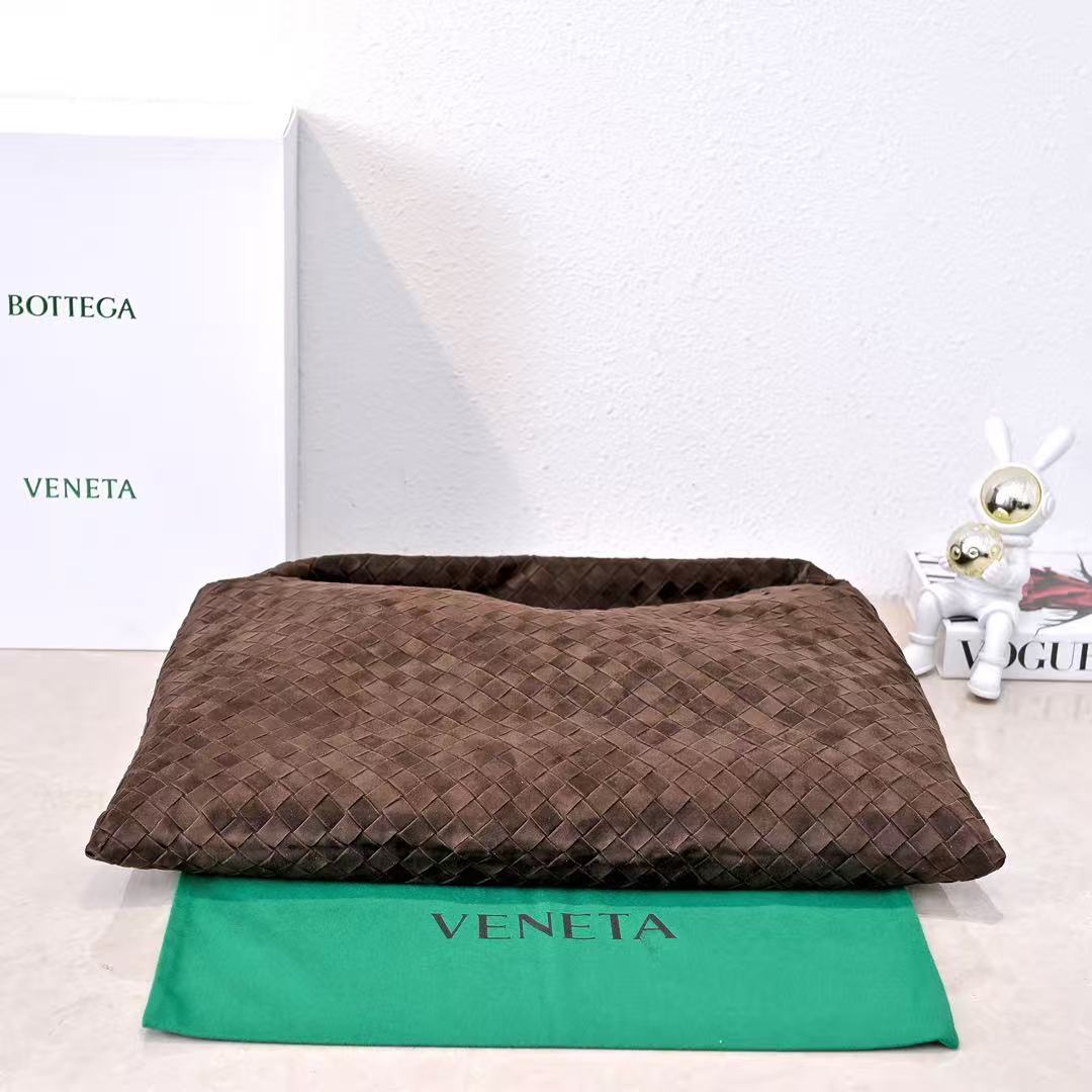 Bottega Veneta 2026 Large Hop Bag 54cm Dark Brown Suede