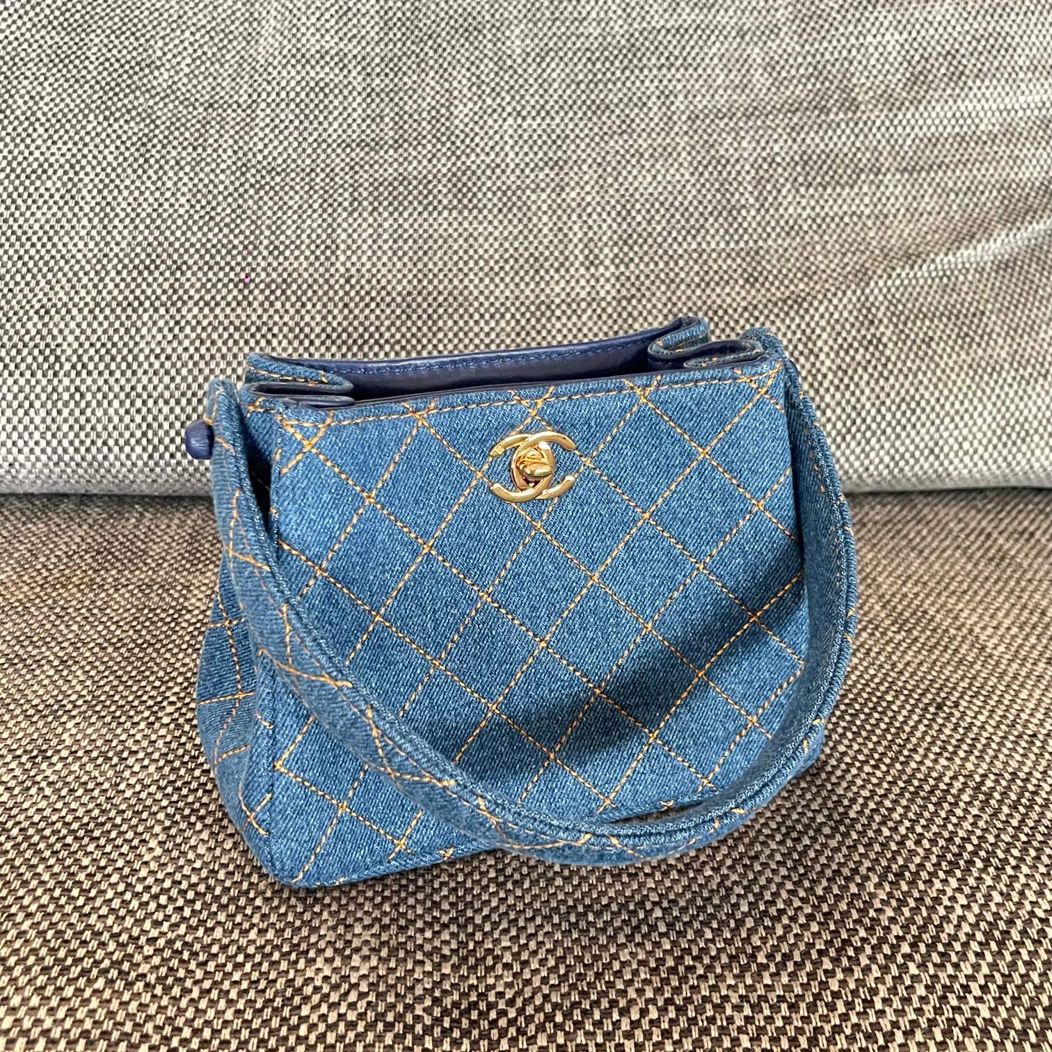 Chanel 2026 Vintage Matelasse Mini Bag 18cm Denim Leather