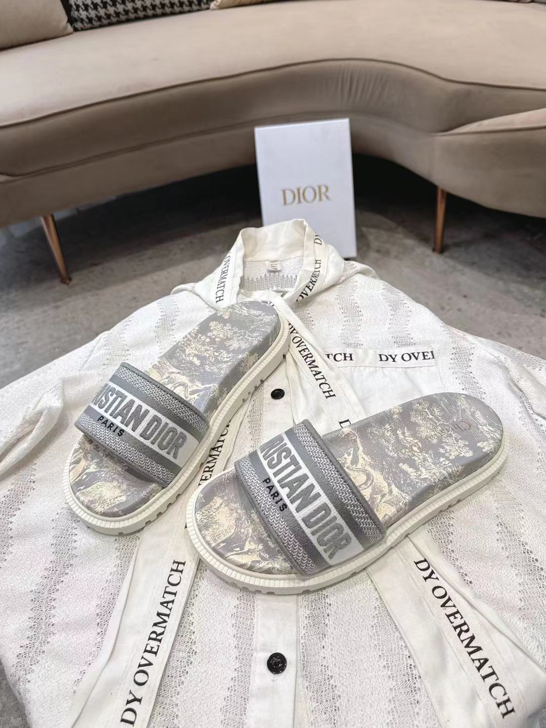 Dior 2026 Embroidered Dway Slide Fabric 944470