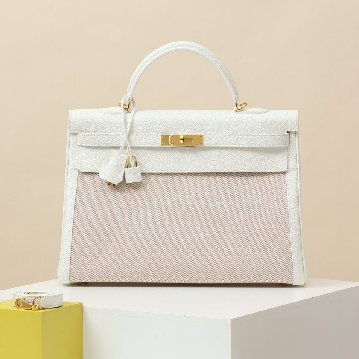 High-end Hermes 2026 Kelly Retourne Bag Leather Canvas