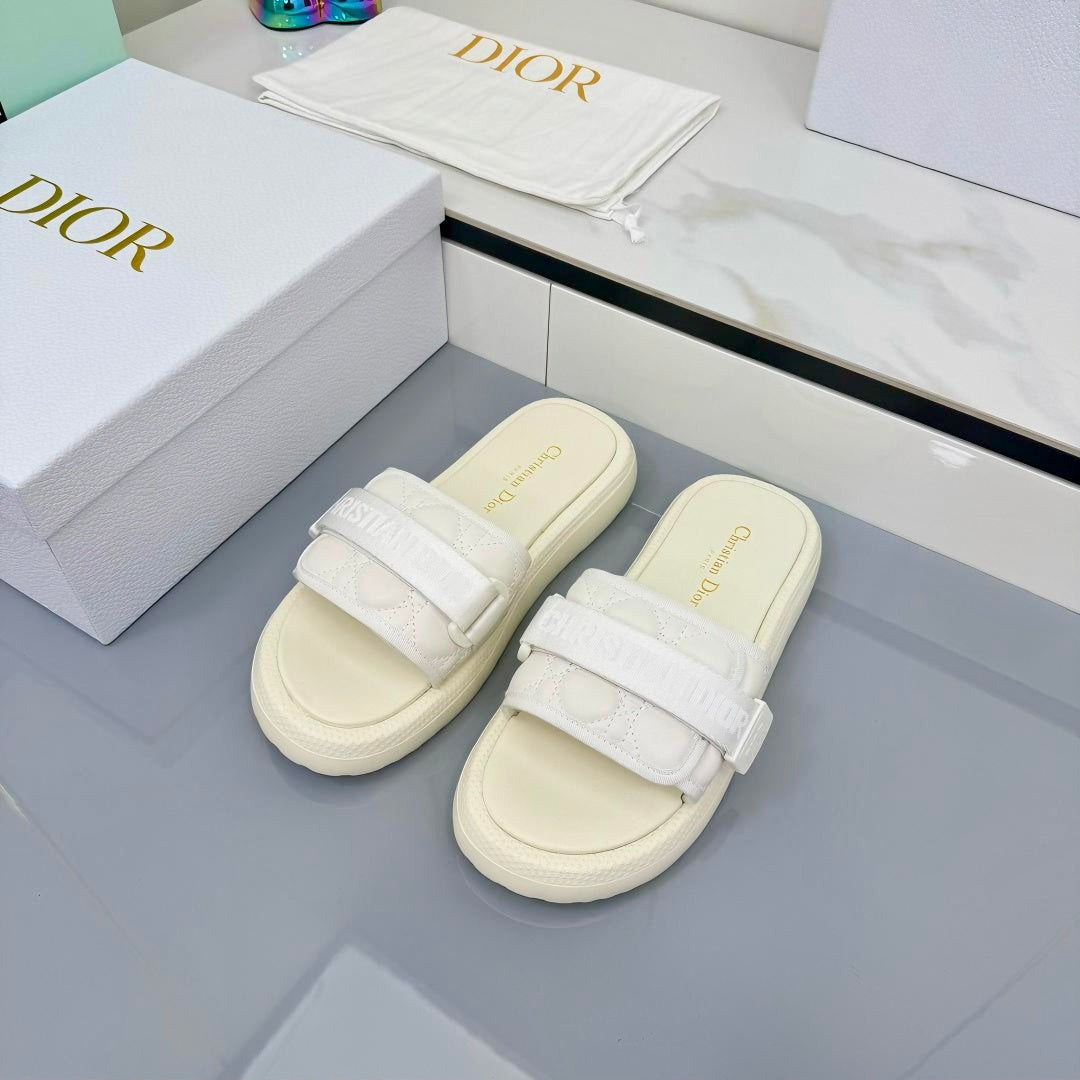 Dior 2026 Oblique Dway Slipper Canvas Leather 927516
