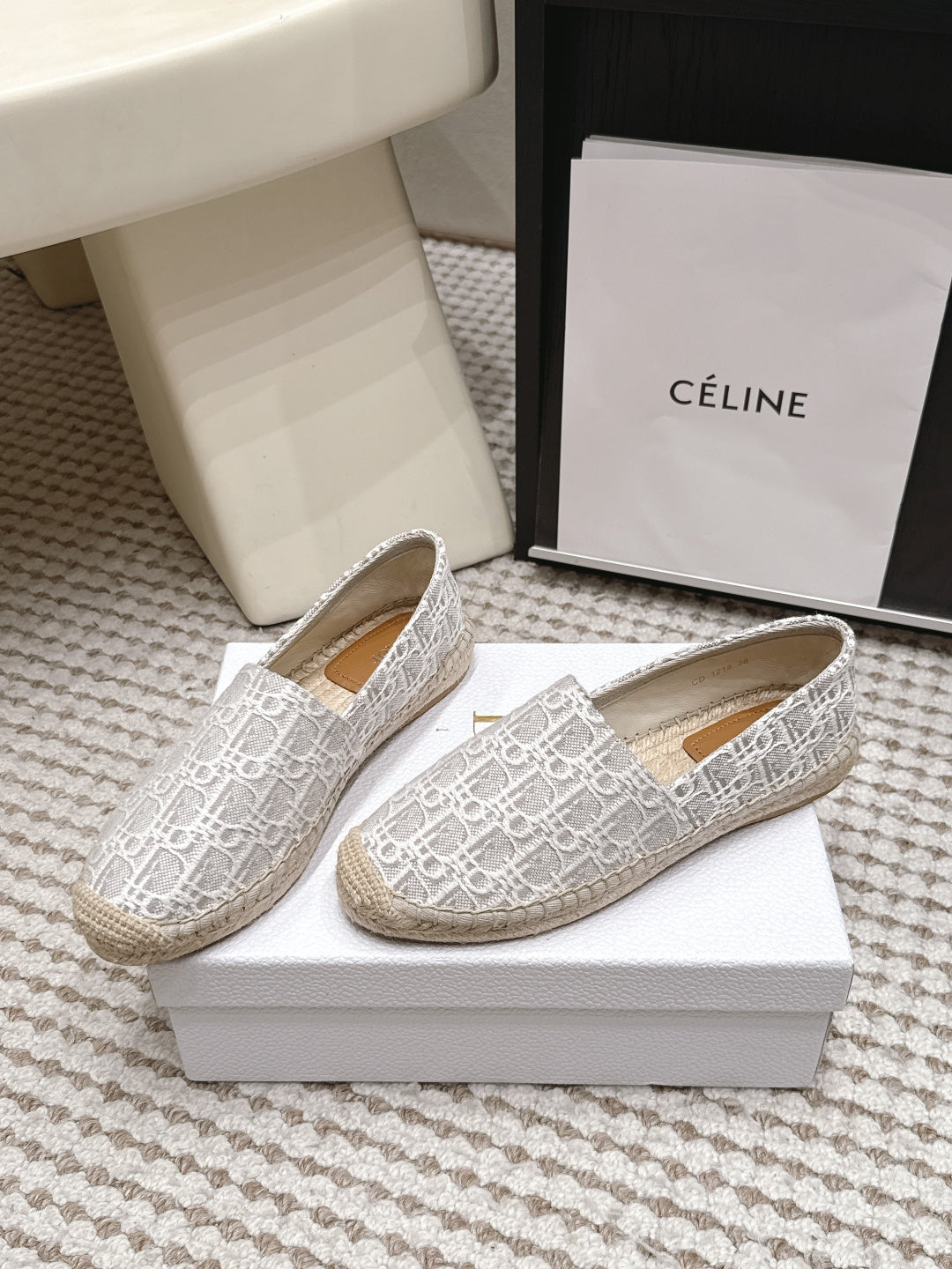Dior 2026 Embroidered Loafer Canvas 930234