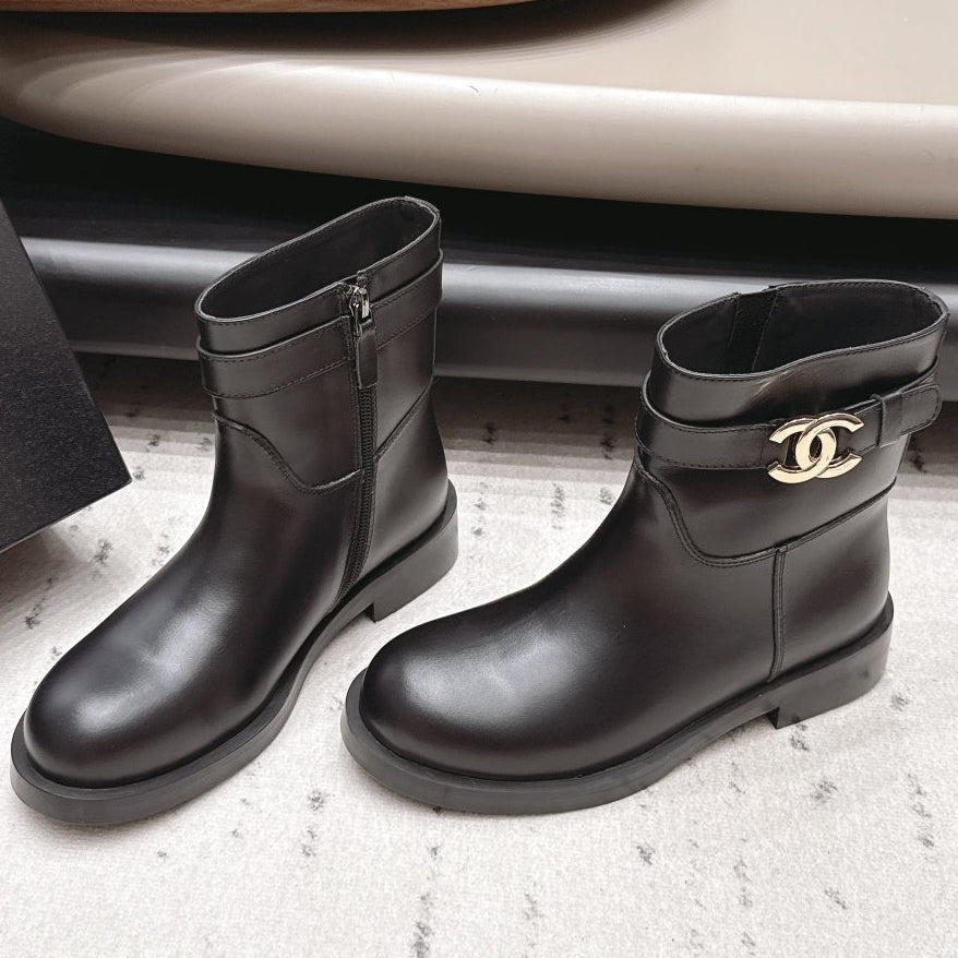 Chanel 2026 Round-Toe Zip-Up Boots Cowhide 976099