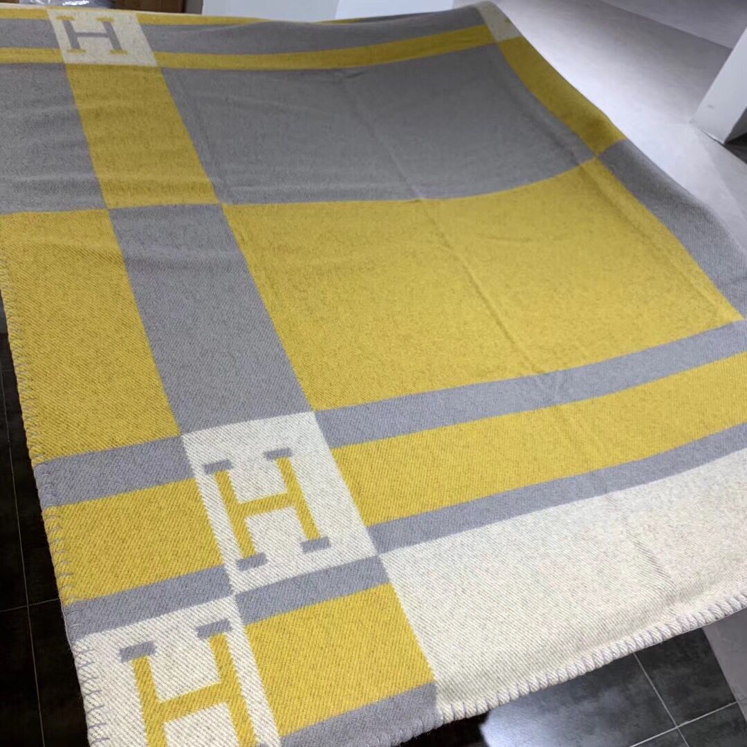 HM Avalon Throw Blanket Jaune Wool Cashmere