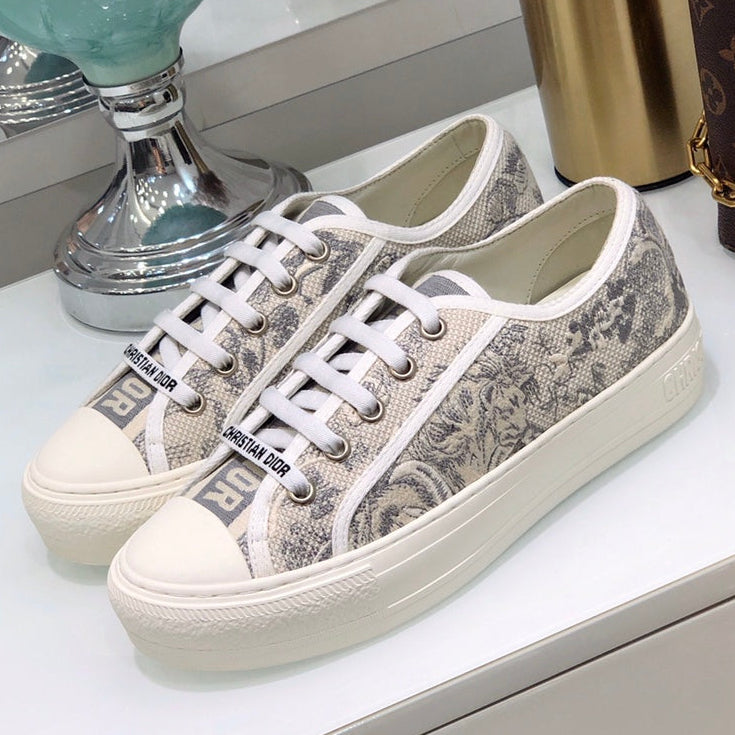 Dior 2026 Walk'n'Dior Low-Top Sneakers Canvas 966707