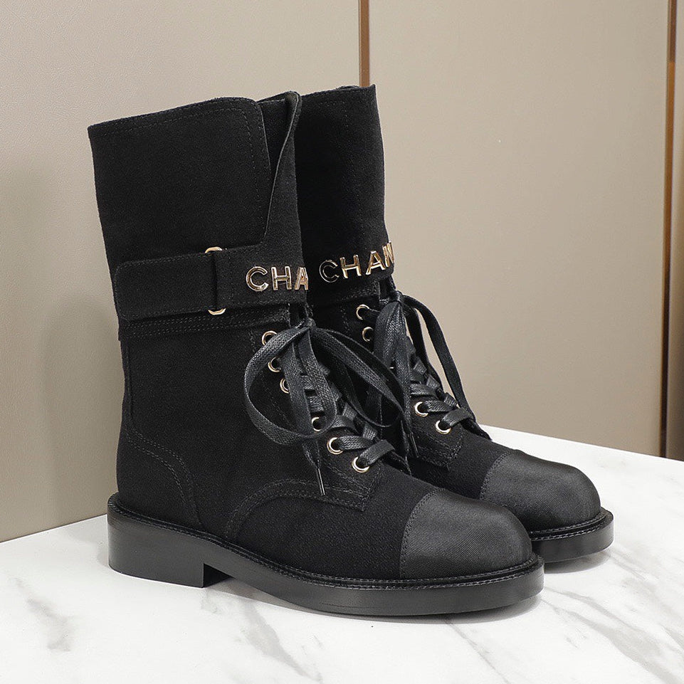 Chanel 2026 Lace-Up Combat Boots Leather Suede 194072