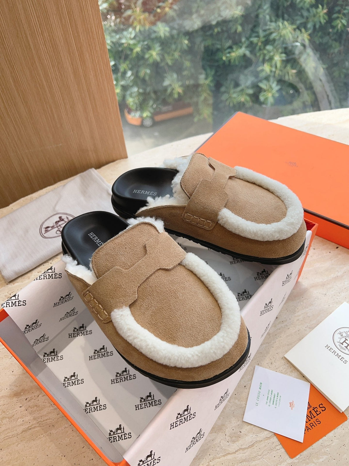 HM Go Mule Suede Goatskin 862750