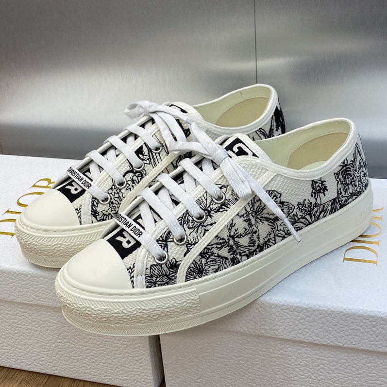 Dior 2026 Walk'n'Dior Sneakers Canvas 966620