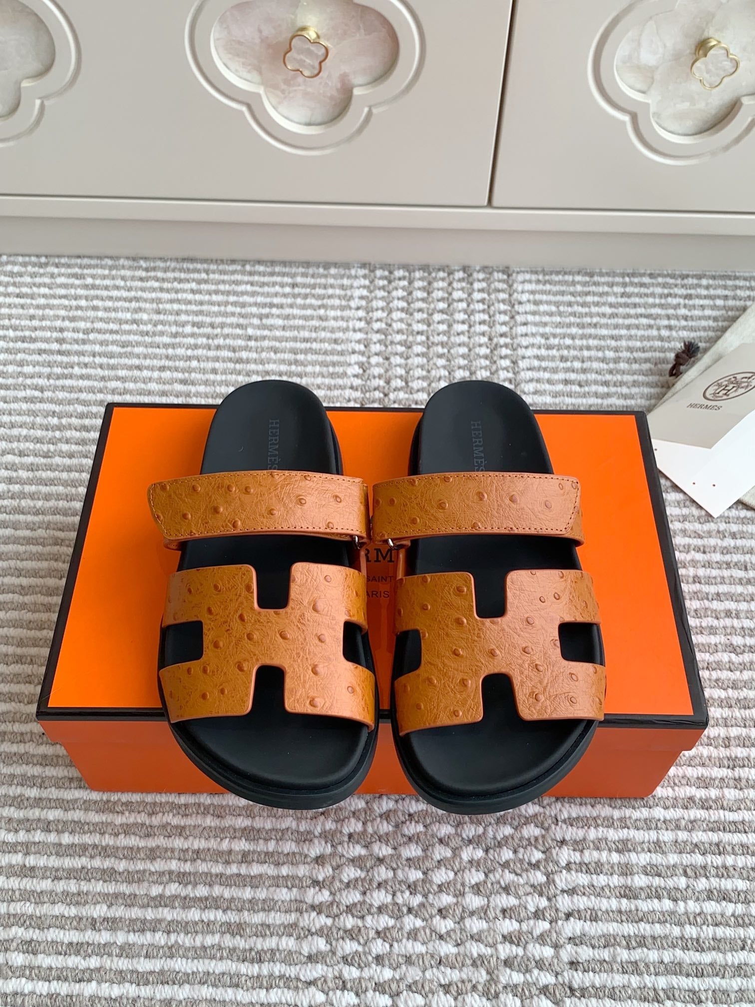Hermes 2026 Chypre Sandal Ostrich Embossed Leather 982168