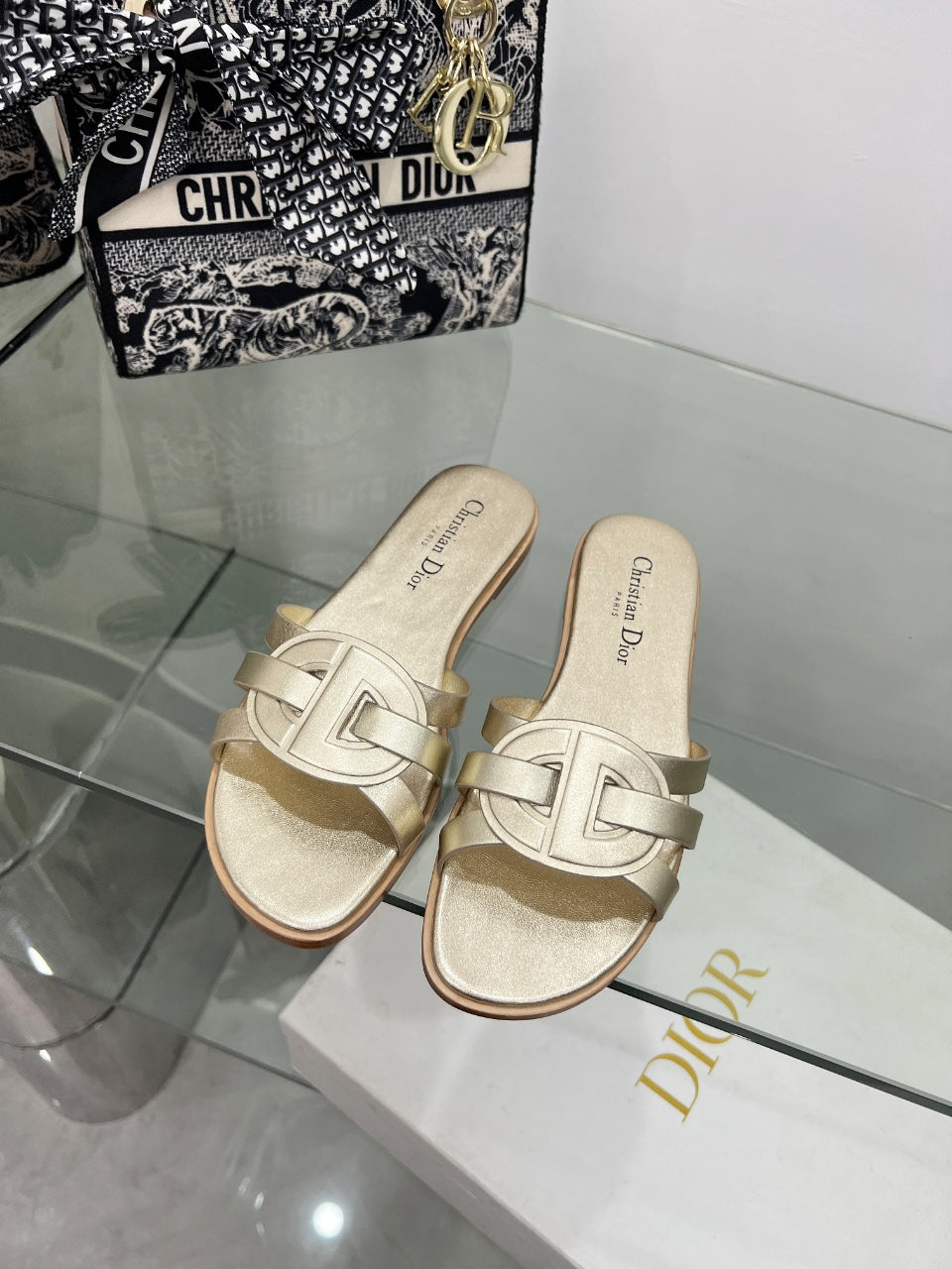 Dior 2026 D-Club Slide Sandal Cowhide 927362