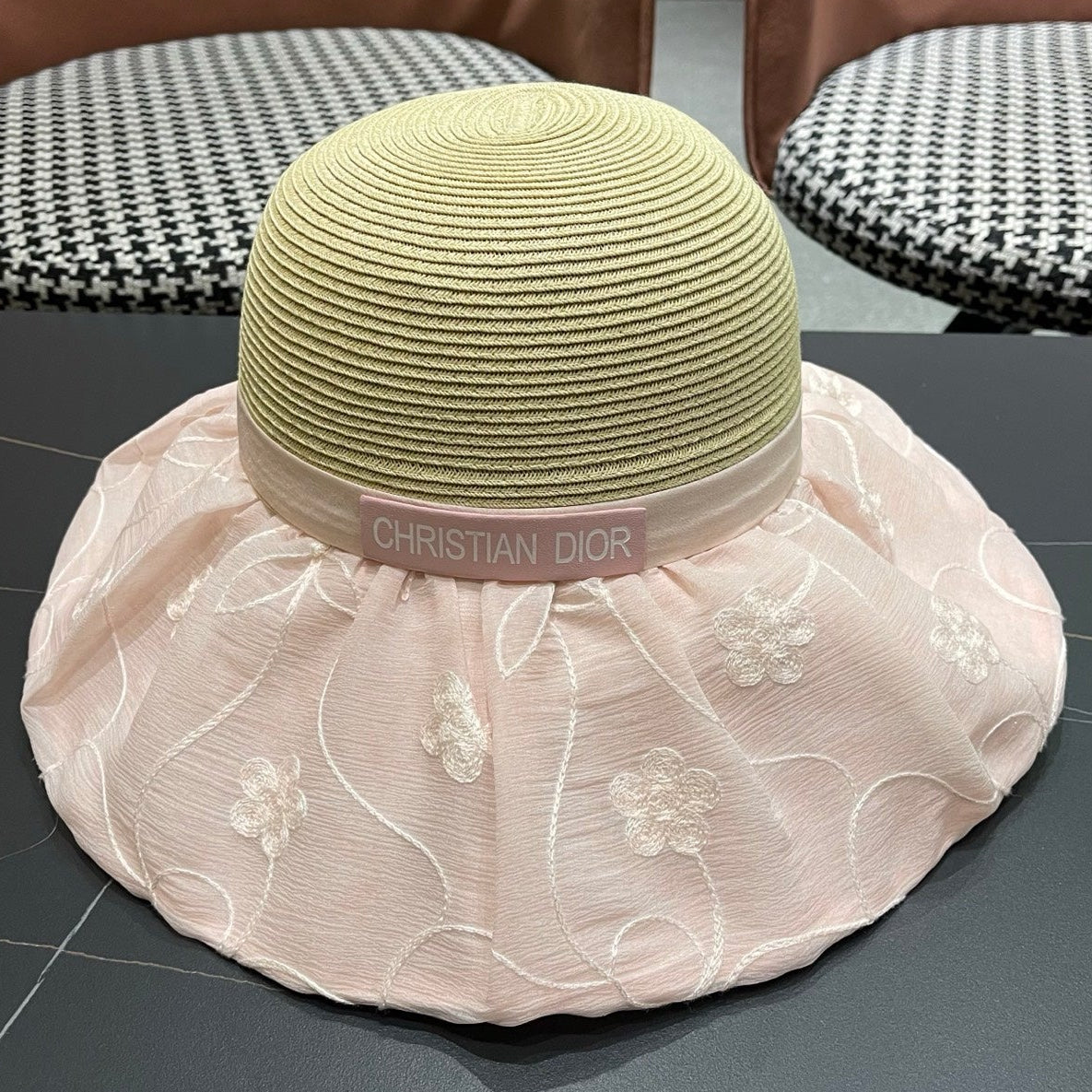 Dior Straw Bow Bucket Hat 497554