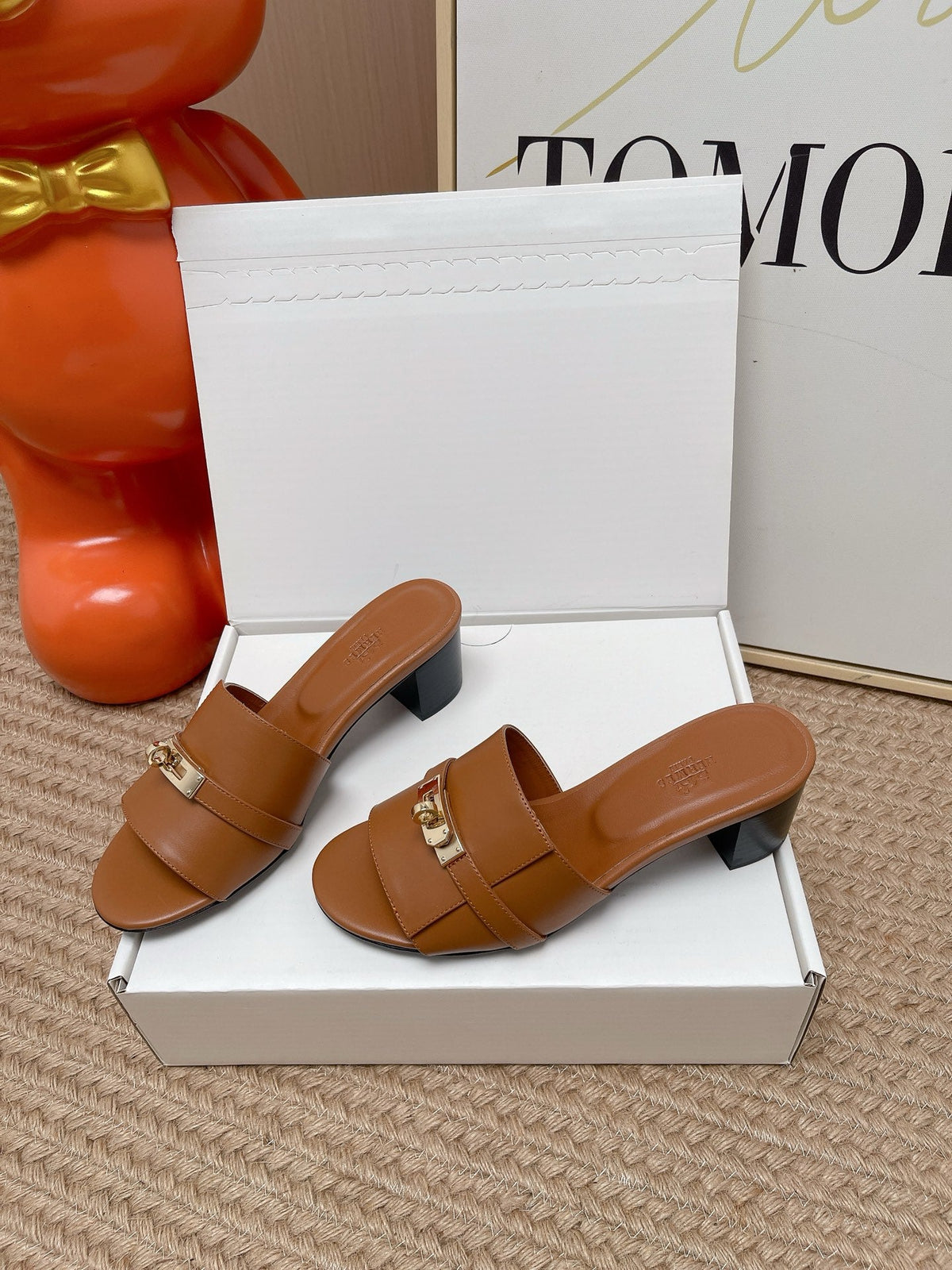 HM Giulia Sandals Cowhide 854848