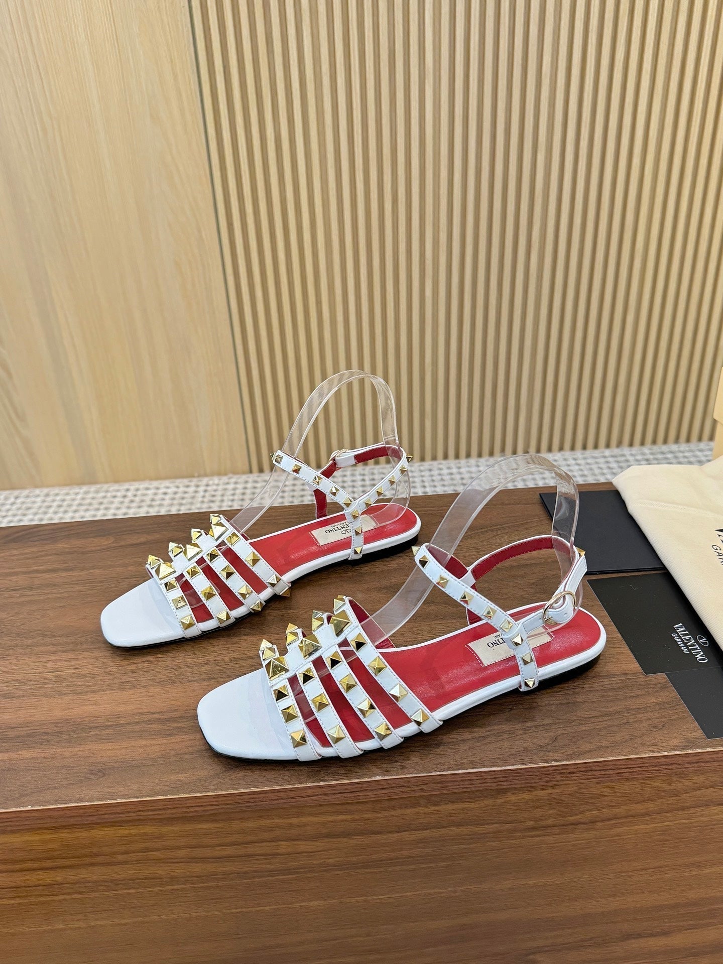 Valentino Garavani Rockstud Caged Calfskin Sandals 863321
