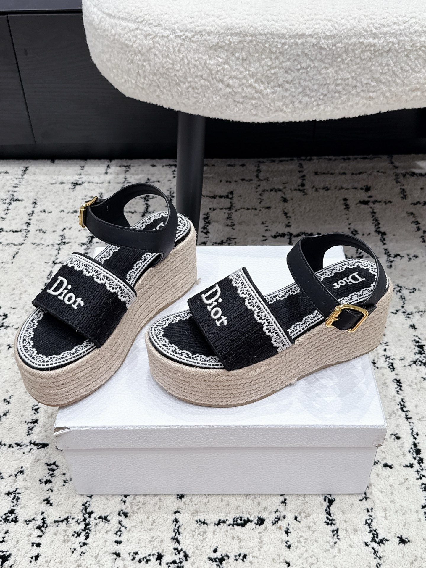 Dior 2026 Wedge Sandals with Lace Trim 85mm Straw Fabric 924822
