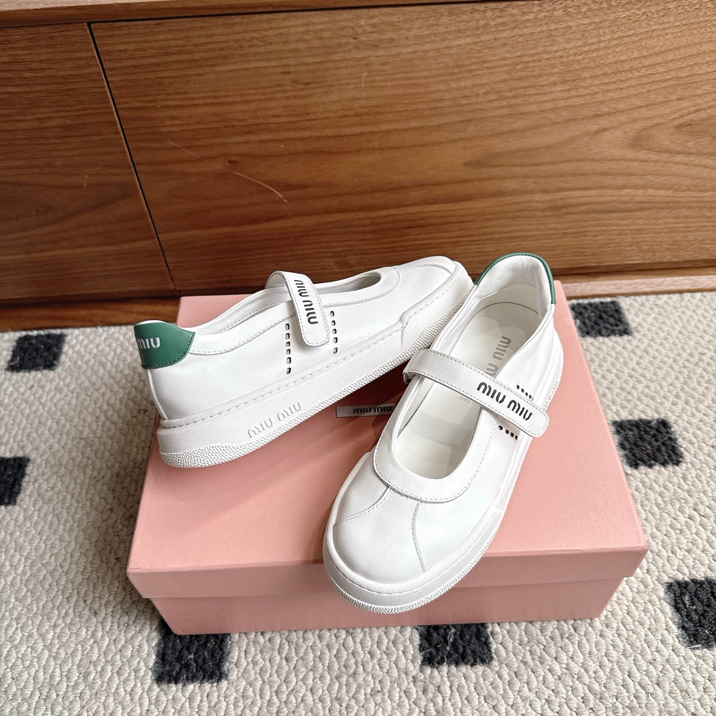 Miumiu 2026 Velcro Flat Sneakers Leather 924596
