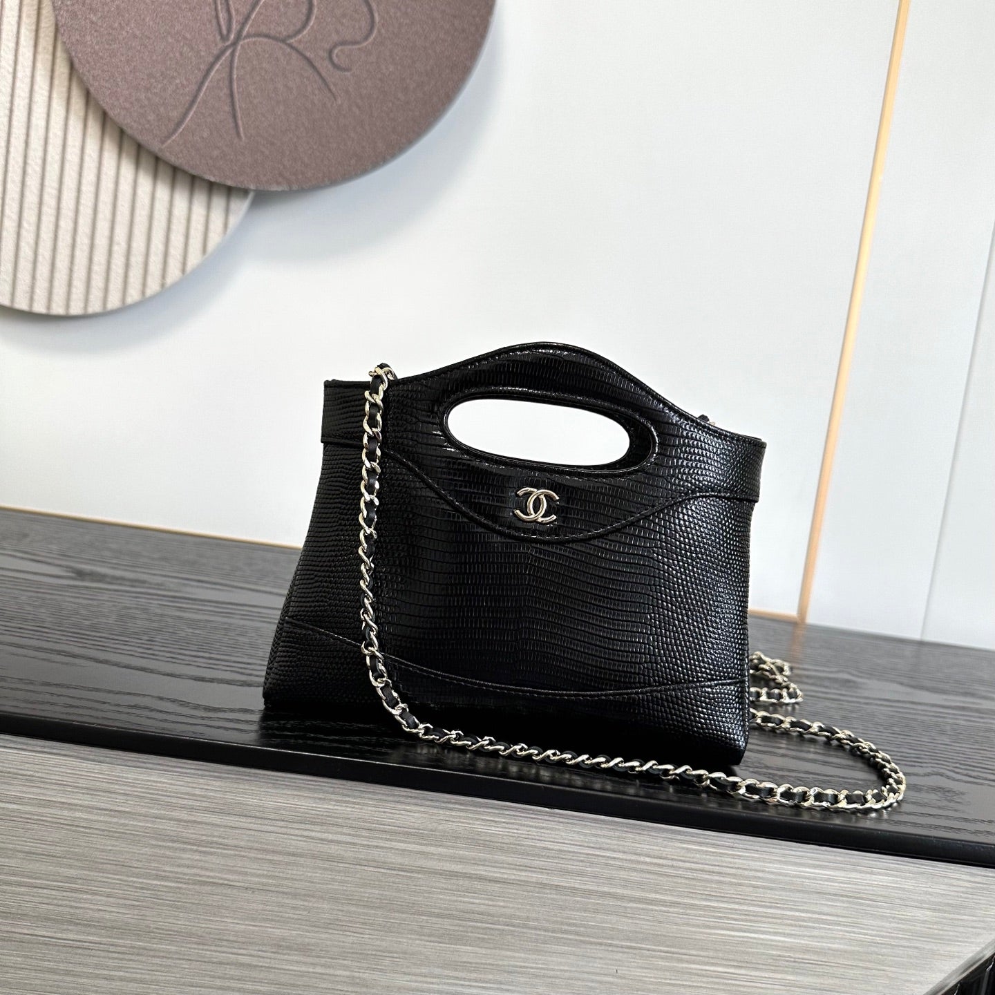 Chanel 2026 Lizard-Embossed Nano 31 Bag 20.5cm Calfskin