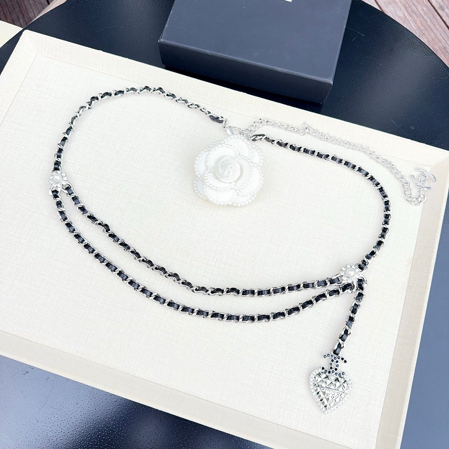 Chanel 2026 Crystal Charm Chain Belt 215186