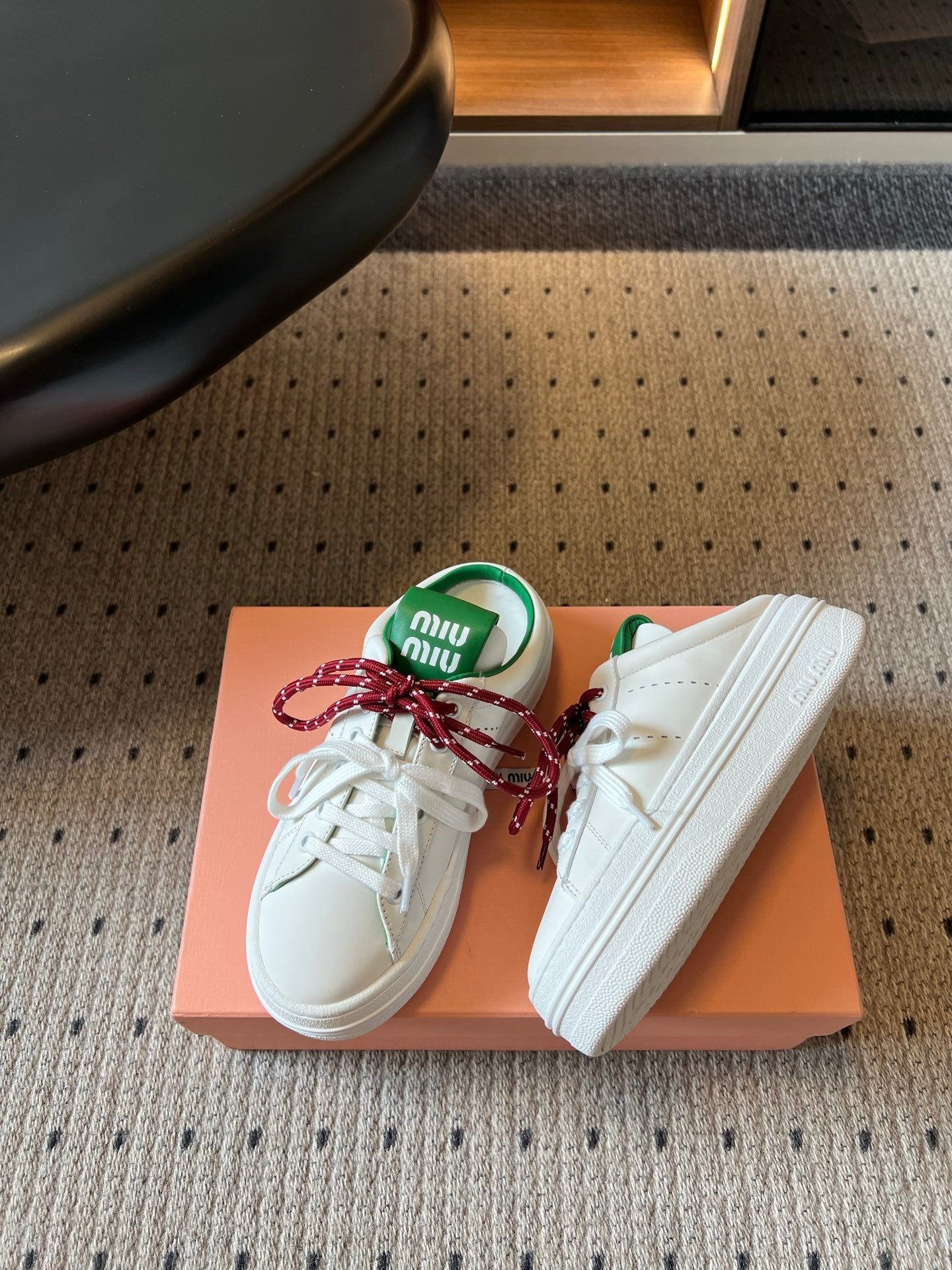Miu Miu 2026 Low Top Sneakers Cowhide 956016