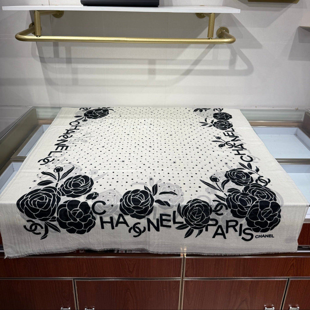 Chanel 2026 Polka-Dot Motifs Scarf 200cm Cashmere 213281