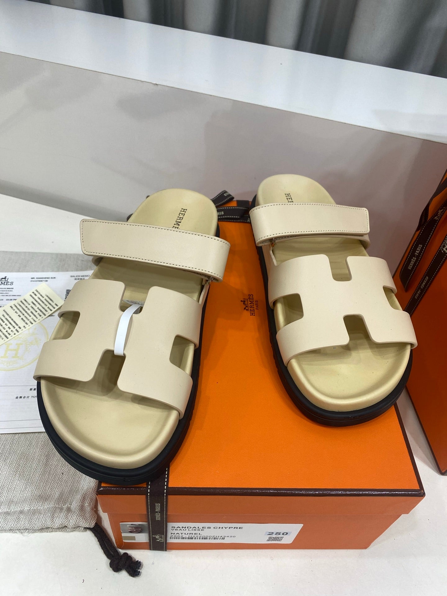 Hermes 2026 Chypre Sandal Calfskin 957561
