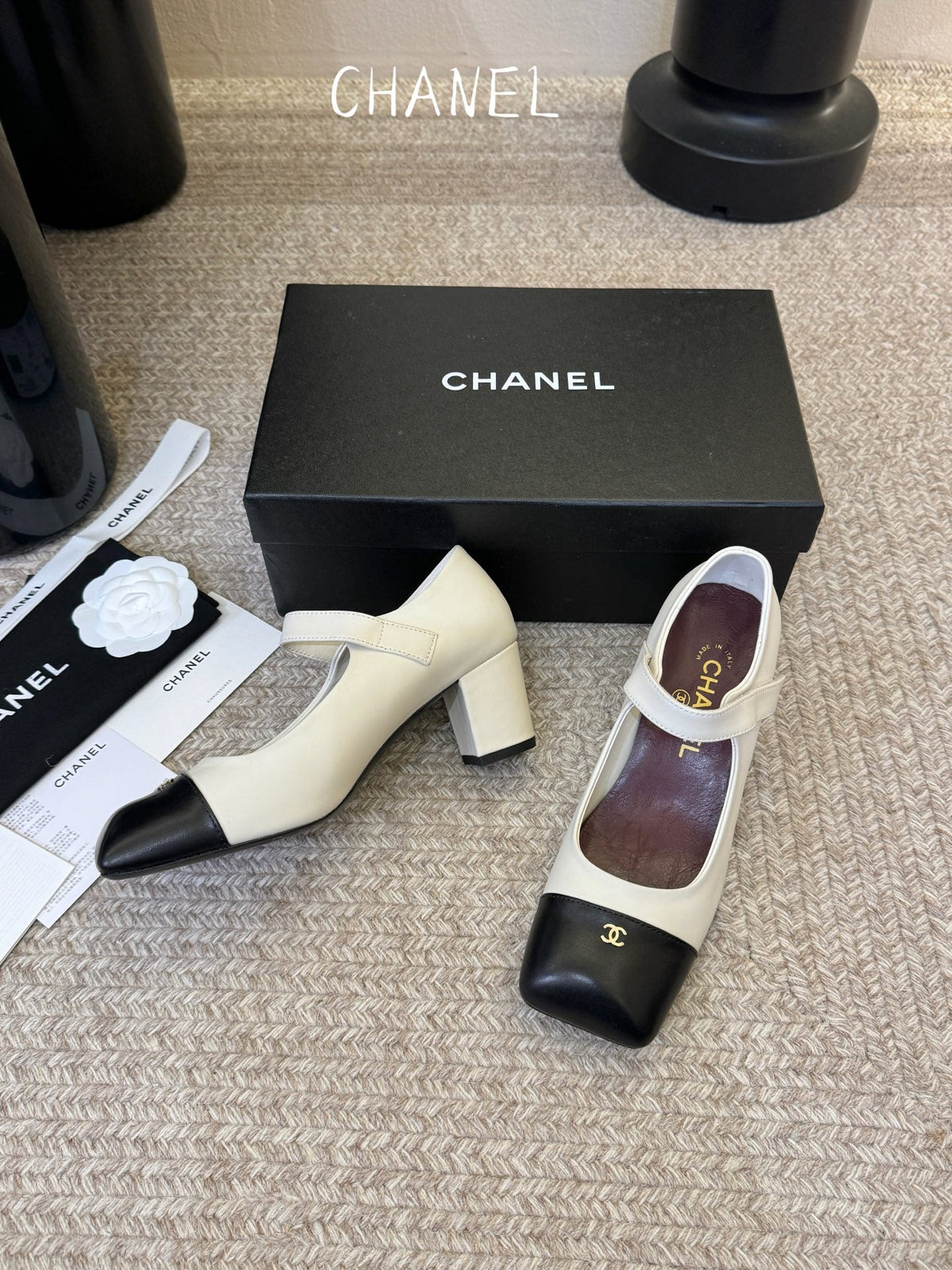 Chanel 2026 Square Toe Pump Cowhide 941880