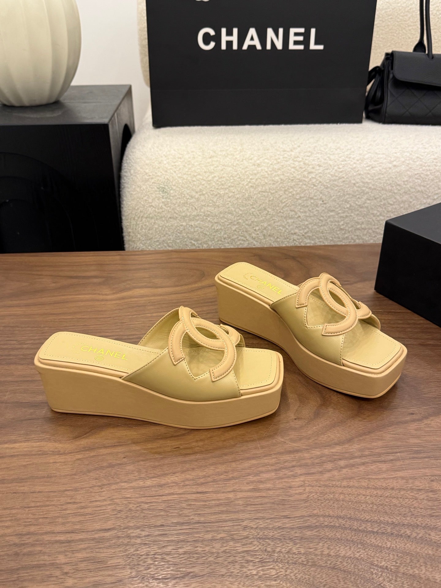 Chanel 2026 Sandal 50mm Suede Sheepskin 948636