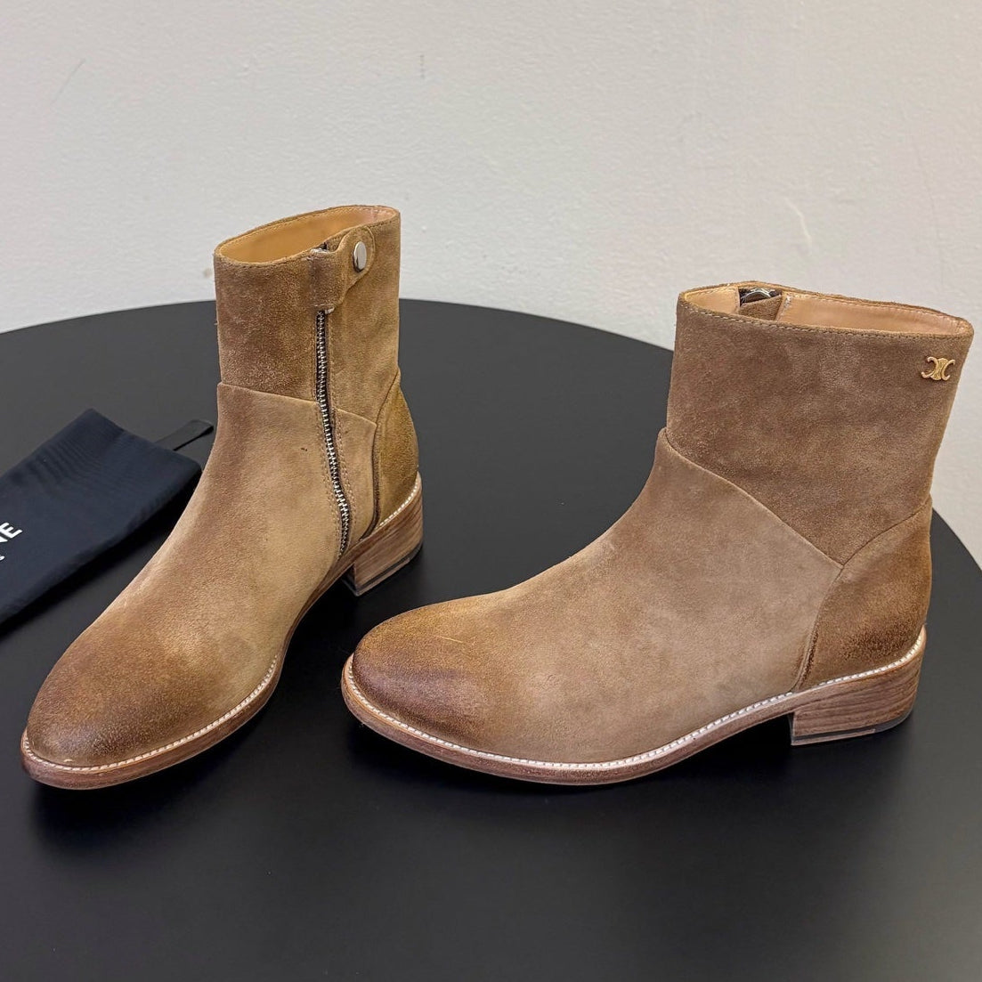 Celine 2026 Triomphe Zipped Boots Calfskin Suede 104871